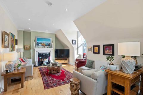 3 bedroom flat for sale, 97 (Flat 3) South Oswald Road, The Grange, Edinburgh, EH9 2HH
