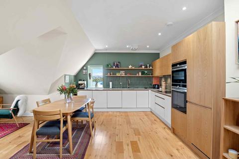 3 bedroom flat for sale, 97 (Flat 3) South Oswald Road, The Grange, Edinburgh, EH9 2HH