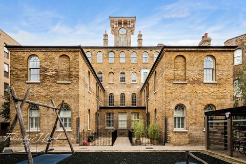 1 bedroom apartment for sale, St Clements Avenue, LONDON