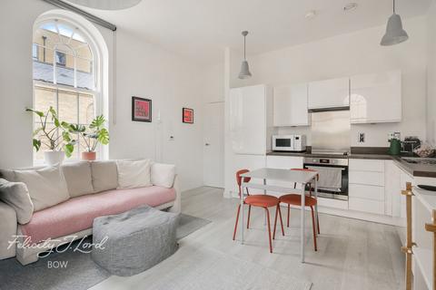 1 bedroom apartment for sale, St Clements Avenue, LONDON