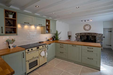 5 bedroom semi-detached house for sale, 2 Sunnyside Cottage, Beggars Pound, St. Athan, Vale Of Glamorgan, CF62 4PB