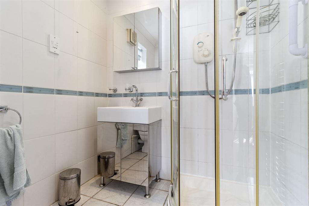 12 Hangleton Way-003.JPG