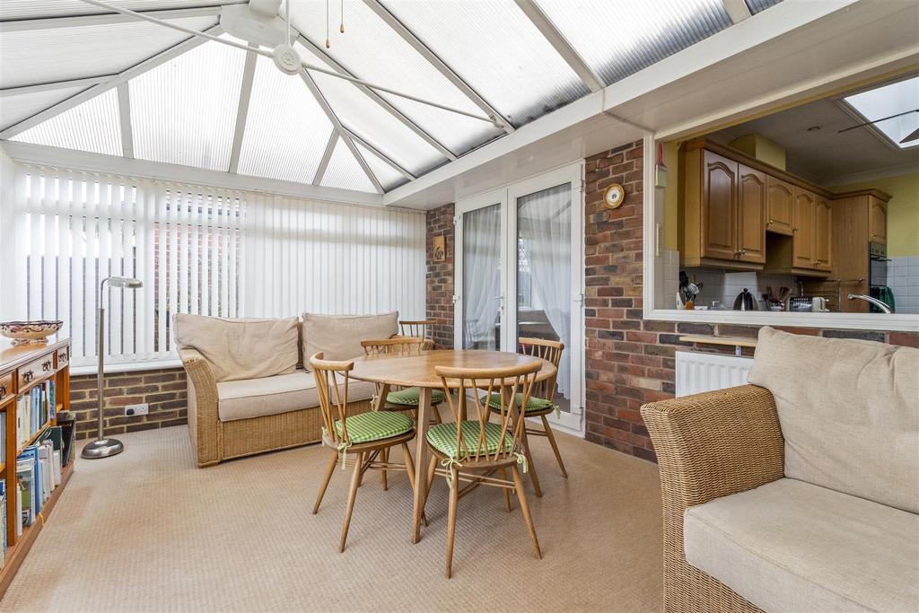 12 Hangleton Way-011.JPG