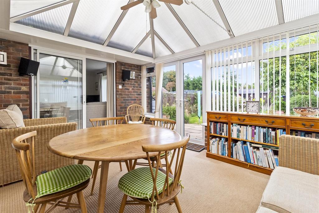 12 Hangleton Way-012.JPG