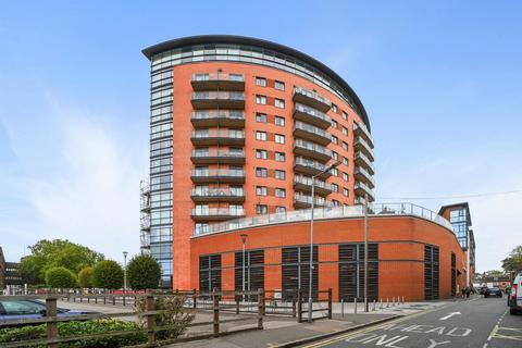2 bedroom apartment for sale, Marconi Plaza, Chelmsford CM1