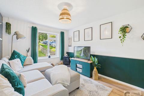 4 bedroom semi-detached house for sale, Thorn Close, Newton Abbot
