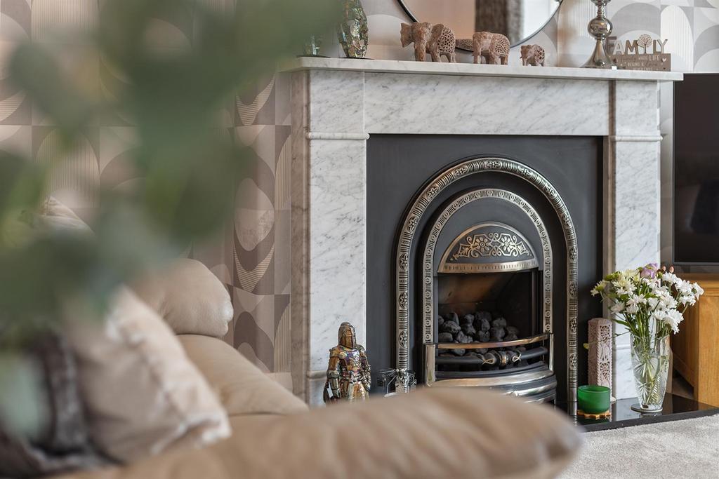 2 Linden Road, Elland 10 297.jpg