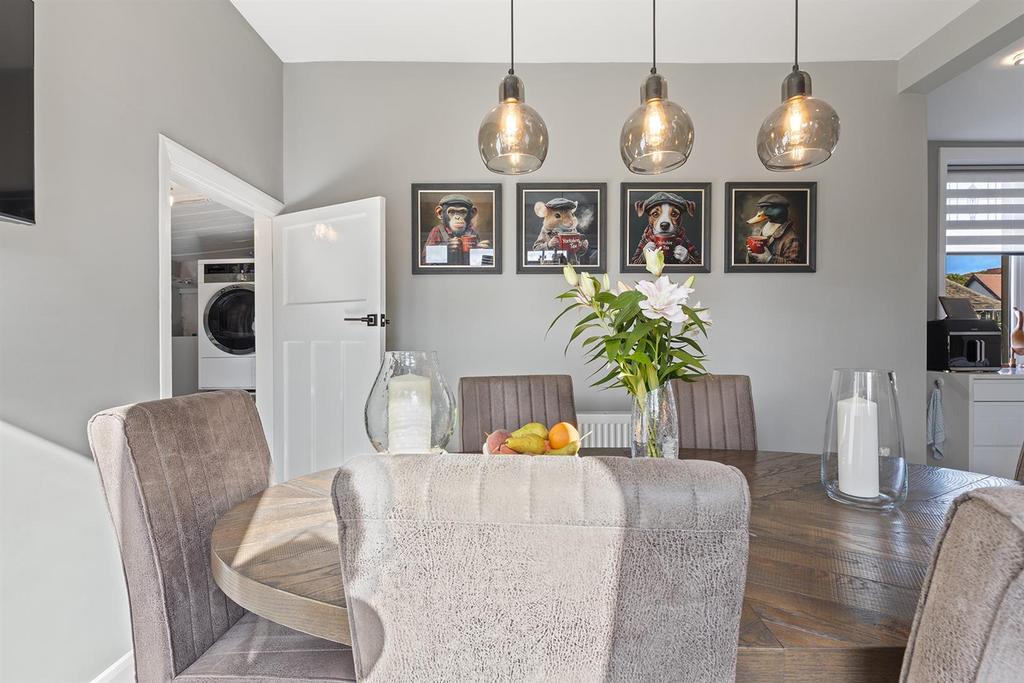 2 Linden Road, Elland 20 297.jpg