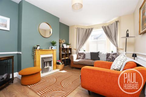 2 bedroom end of terrace house for sale, St. Peters Street, Lowestoft, NR32