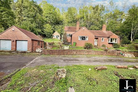 3 bedroom detached bungalow for sale, Sutton Bank, Telford TF8