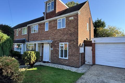 5 bedroom semi-detached house to rent, Maurice Mount, Buckinghamshire HP15