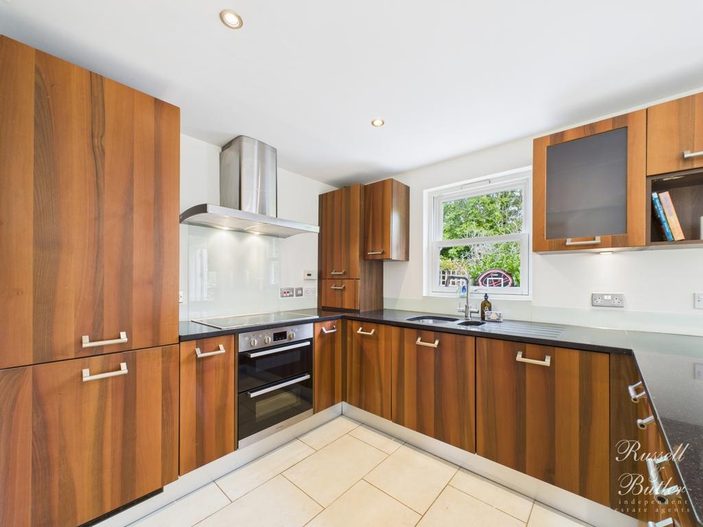 Cam01995 g0 pr0372 still022