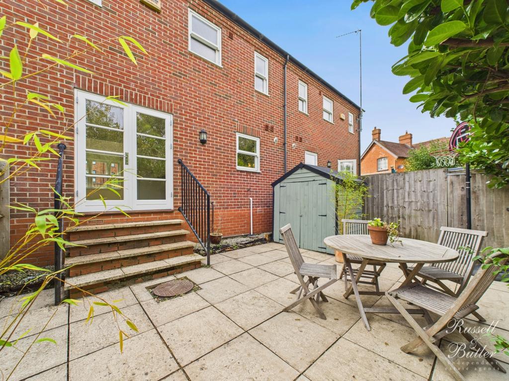 Cam01995 g0 pr0372 still019