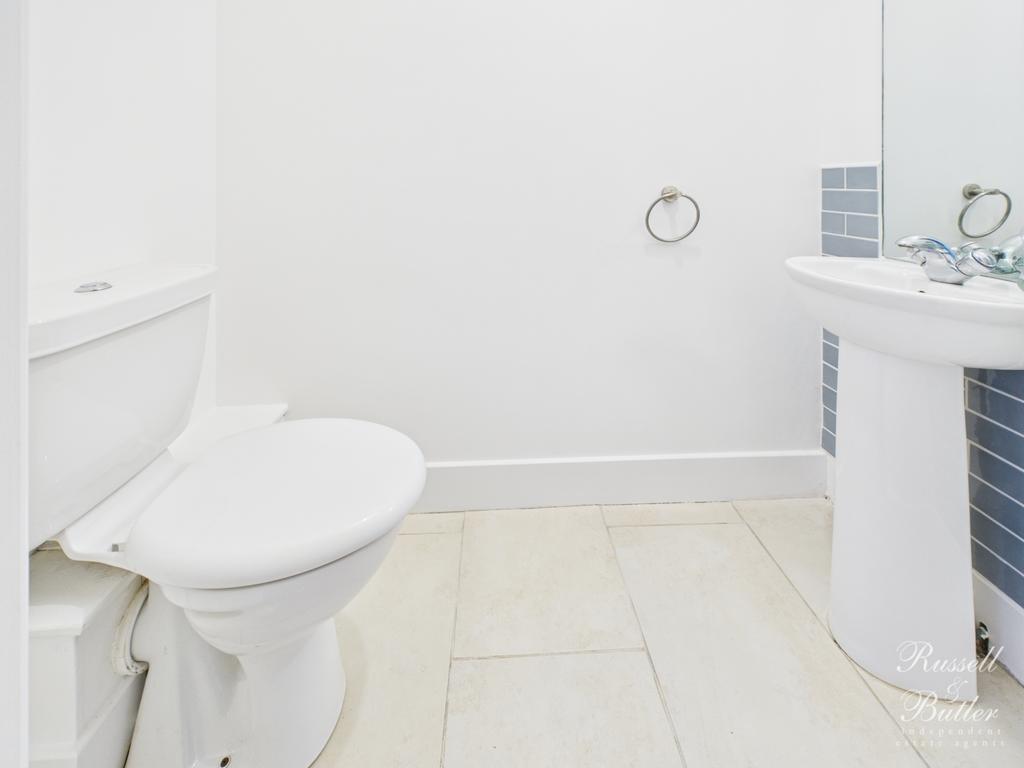 Cam01995 g0 pr0373 still001