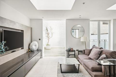 2 bedroom flat for sale, Ennismore Gardens, London, SW7
