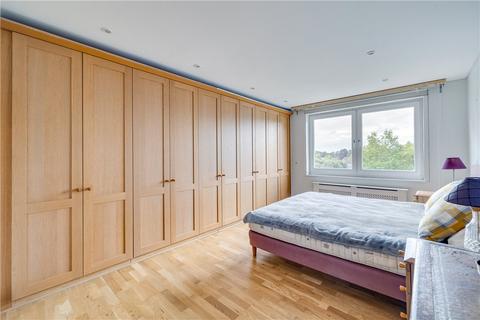 2 bedroom apartment for sale, Somerset Road, London, SW19