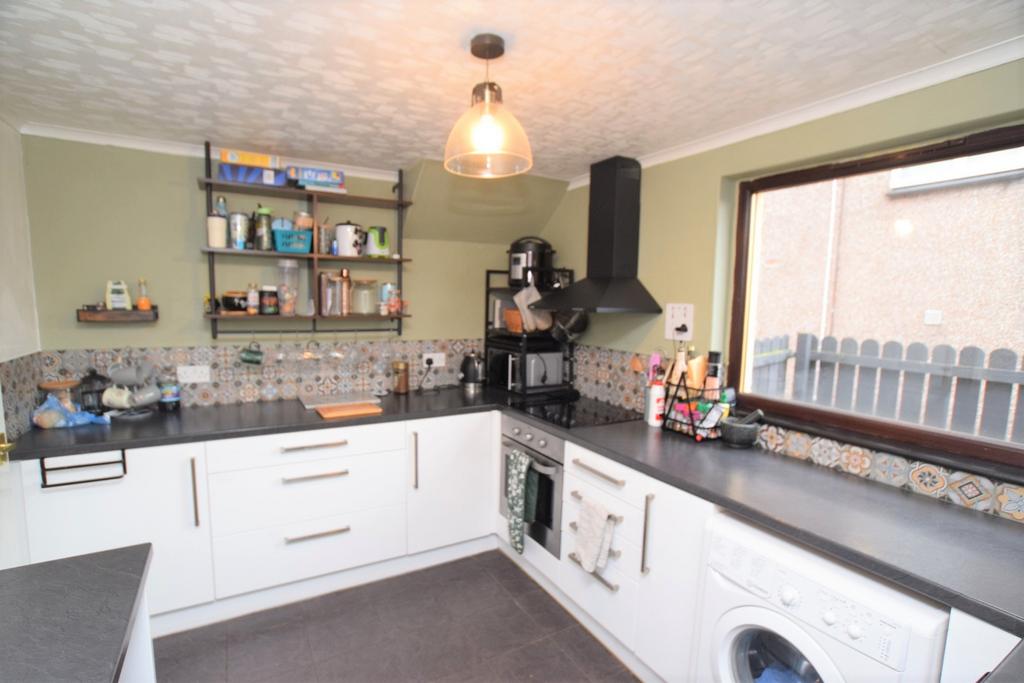 39 Barnton Road, Dumfries, DG1 4 HN - Grieve Griers