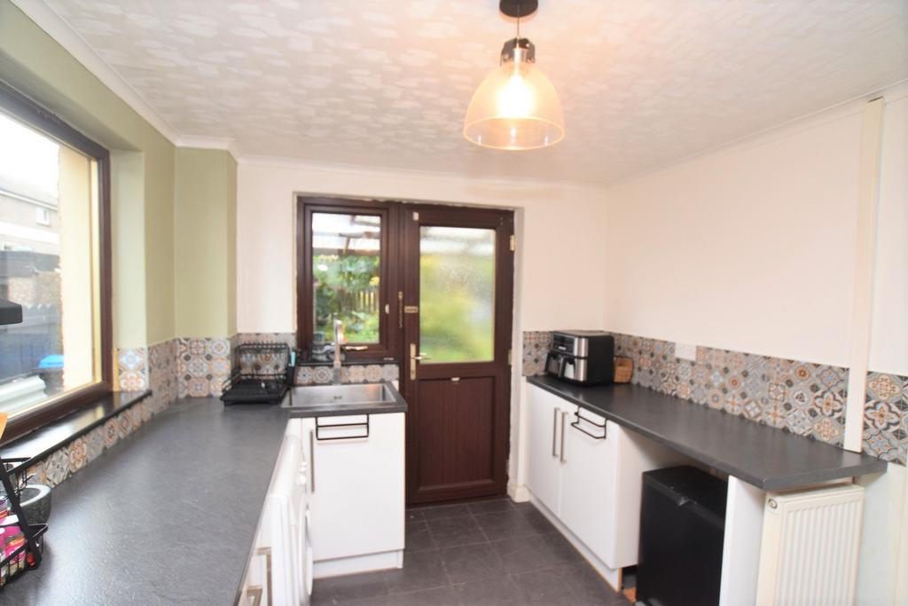 39 Barnton Road, Dumfries, DG1 4 HN - Grieve Griers