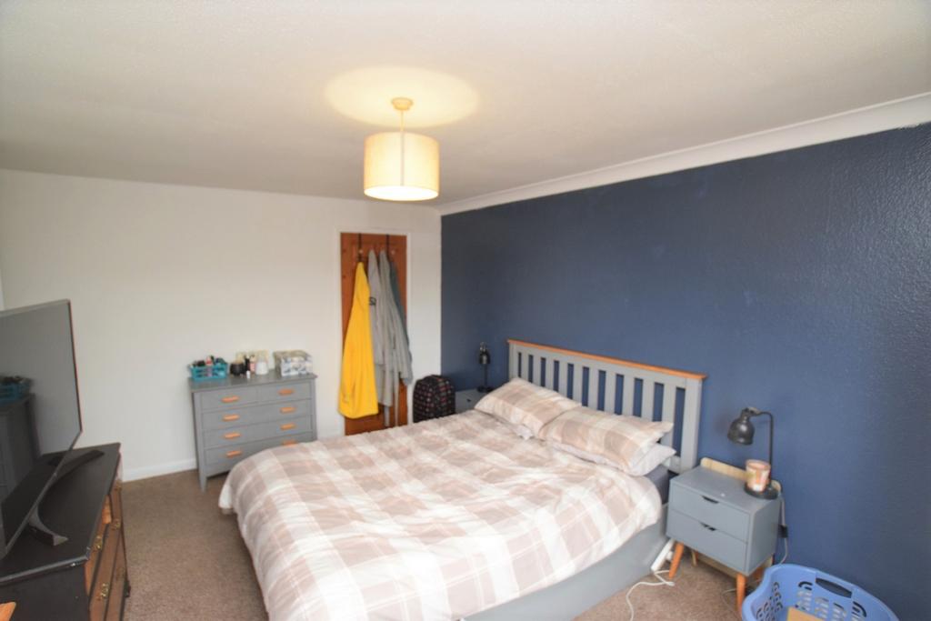 39 Barnton Road, Dumfries, DG1 4 HN - Grieve Griers