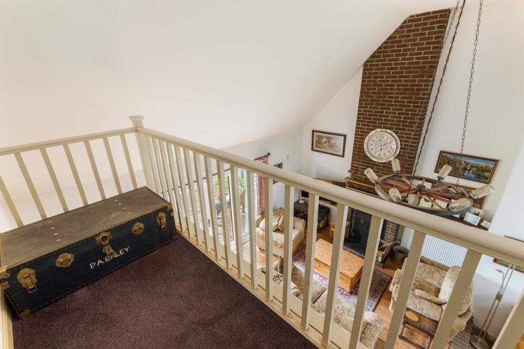 Mezzanine Landing