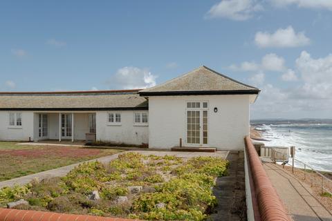 3 bedroom bungalow for sale, The White House, Milford on Sea, Hampshire