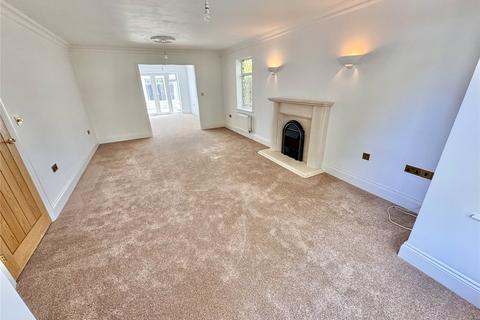 4 bedroom detached house for sale, Stanford Gardens, Lymington, Hampshire, SO41