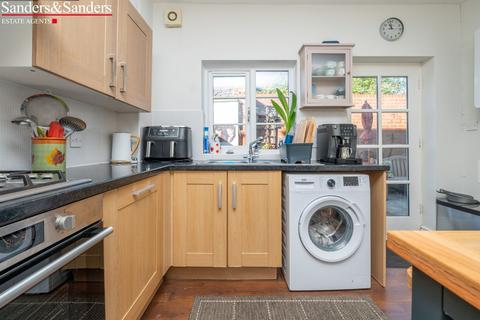 4 Gas House Lane, Alcester, B49 5QP