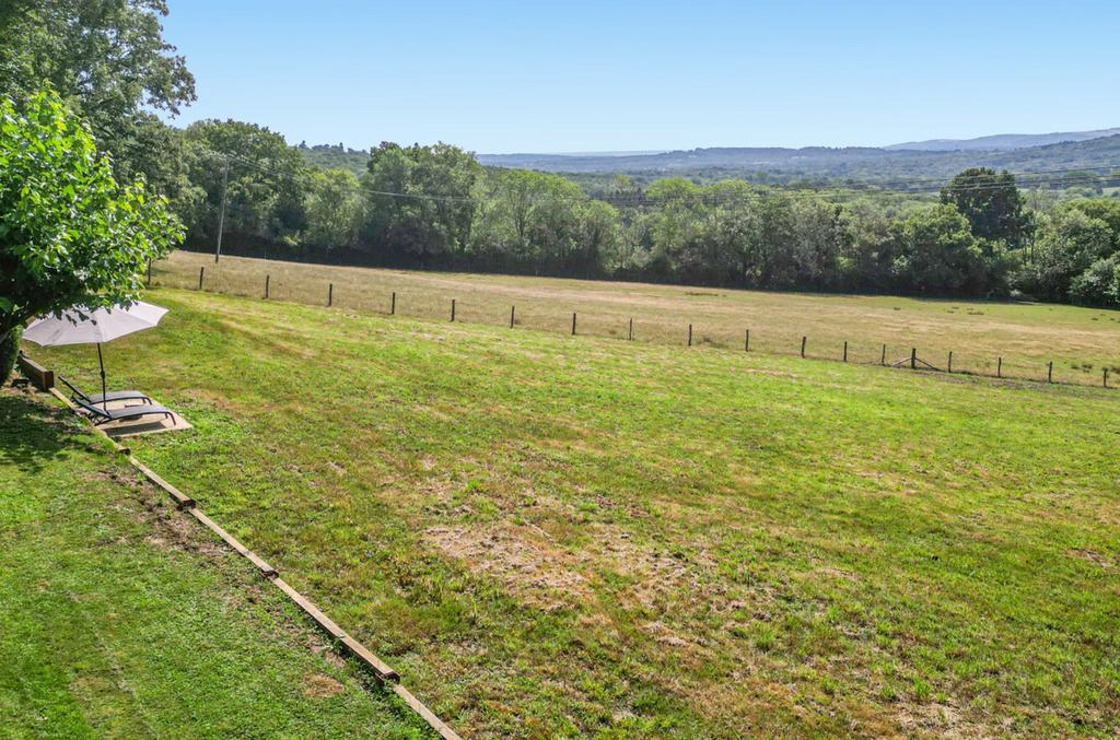 Garden & View
