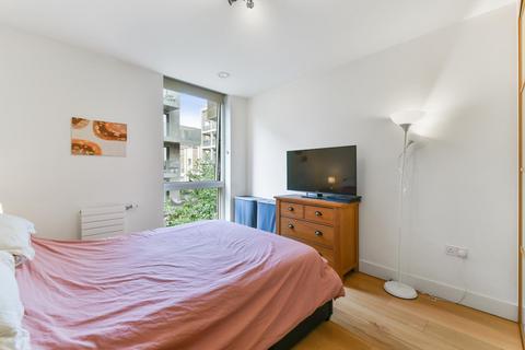 undefined, Brentford Lock West, Brentford, London, TW8
