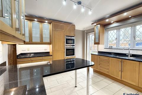 4 bedroom detached house for sale, Chipstead Way, Banstead SM7