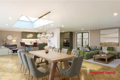 4 bedroom detached house for sale, Chipstead Way, Banstead SM7