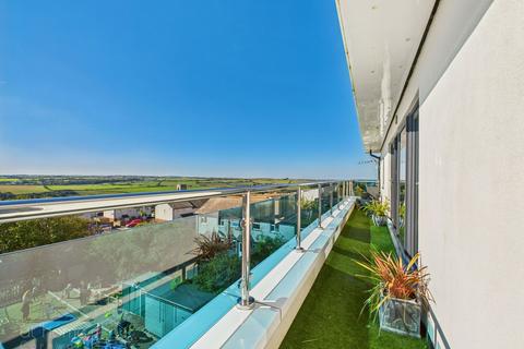 3 bedroom penthouse for sale, Mount Wise, Newquay TR7