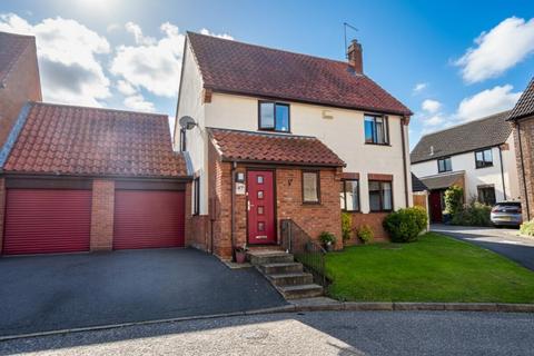 4 bedroom detached house for sale, Cornwallis Drive, South Woodham Ferrers