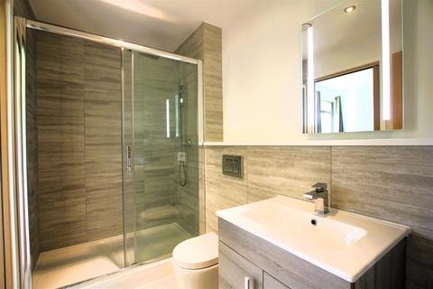 2 bedroom flat to rent, Hopewood Park, Dorking