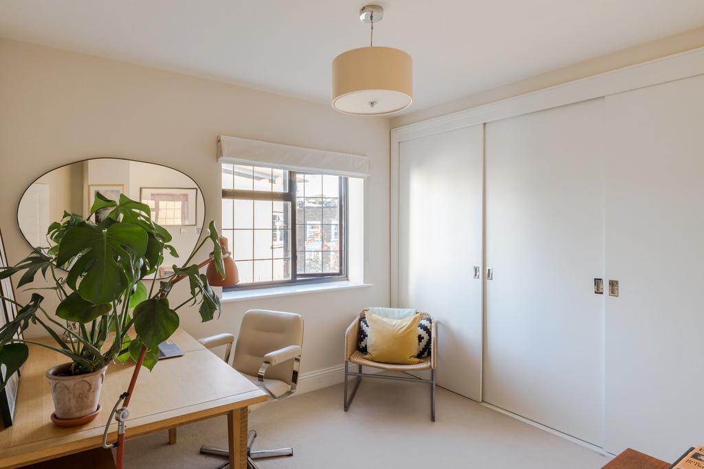 239264 - 7, Granville Court-40.jpg