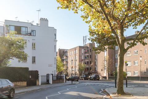 3 bedroom apartment for sale, Granville Court, London W11