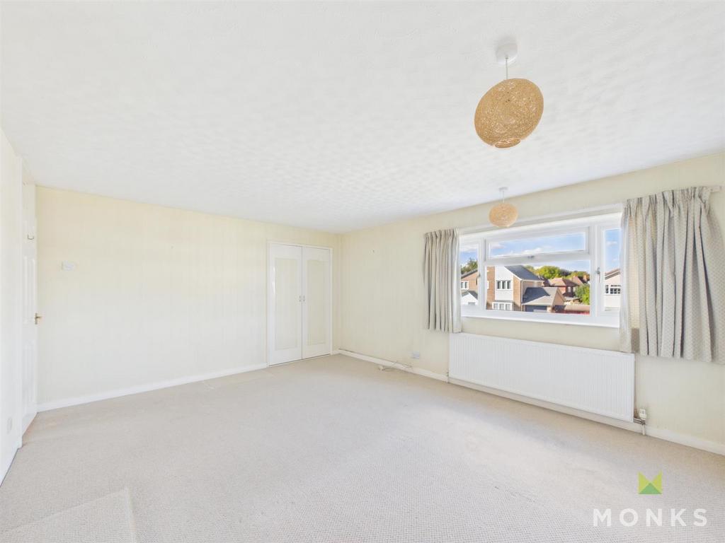 CAM01348 G0-PR0754-STILL017.jpg