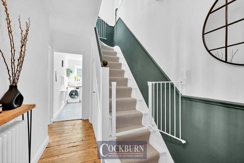 59 Oakdene Avenue, Chislehurst, BR7 6DZ