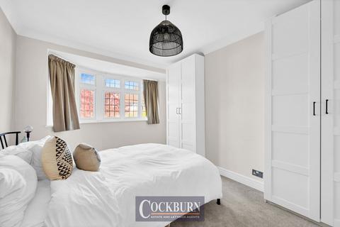 59 Oakdene Avenue, Chislehurst, BR7 6DZ