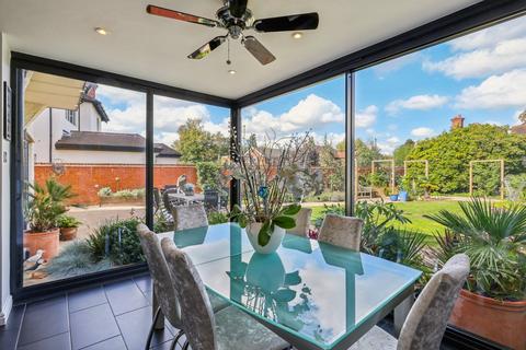 undefined, Rydens Road, Walton-on-Thames, Surrey, KT12