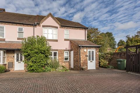 undefined, Sun Lane, Harpenden