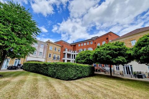 2 bedroom flat for sale, Main Street, Dickens Heath, Shirley, Solihull, B90