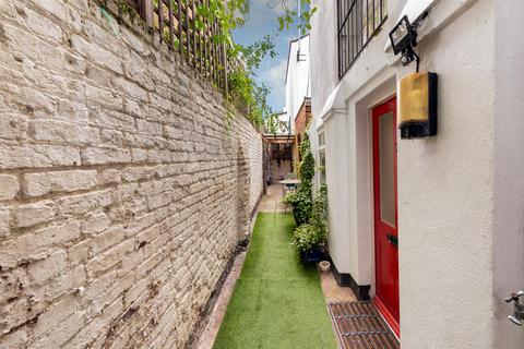 undefined, Hermit Place, West Hampstead NW6