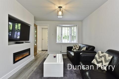 3 bedroom detached house for sale, Lawrence Avenue, Ware SG12