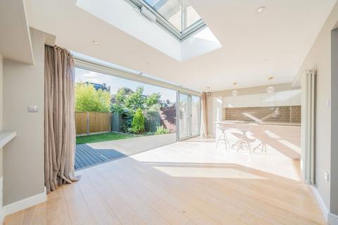 undefined, Grimwood Road, Twickenham TW1