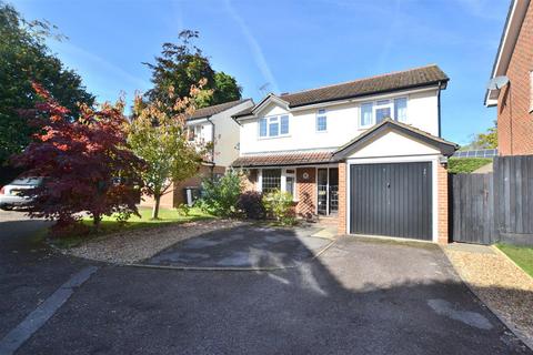 undefined, Malthouse Close, Church Crookham GU52