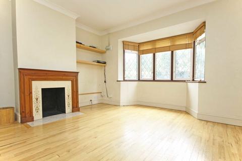 undefined, Glebe Side, Twickenham TW1