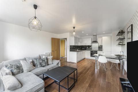 Meath Crescent, London, E2