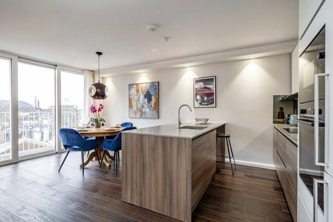 undefined, St. Mary Abbots Terrace, London W14
