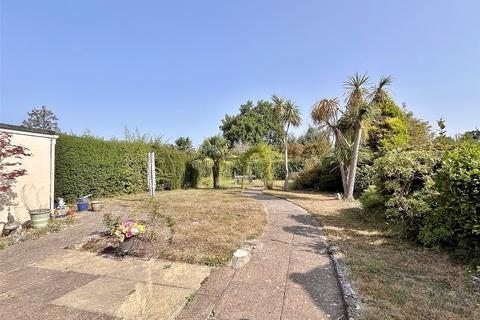 2 bedroom bungalow for sale, Lake Road, Verwood, Dorset, BH31